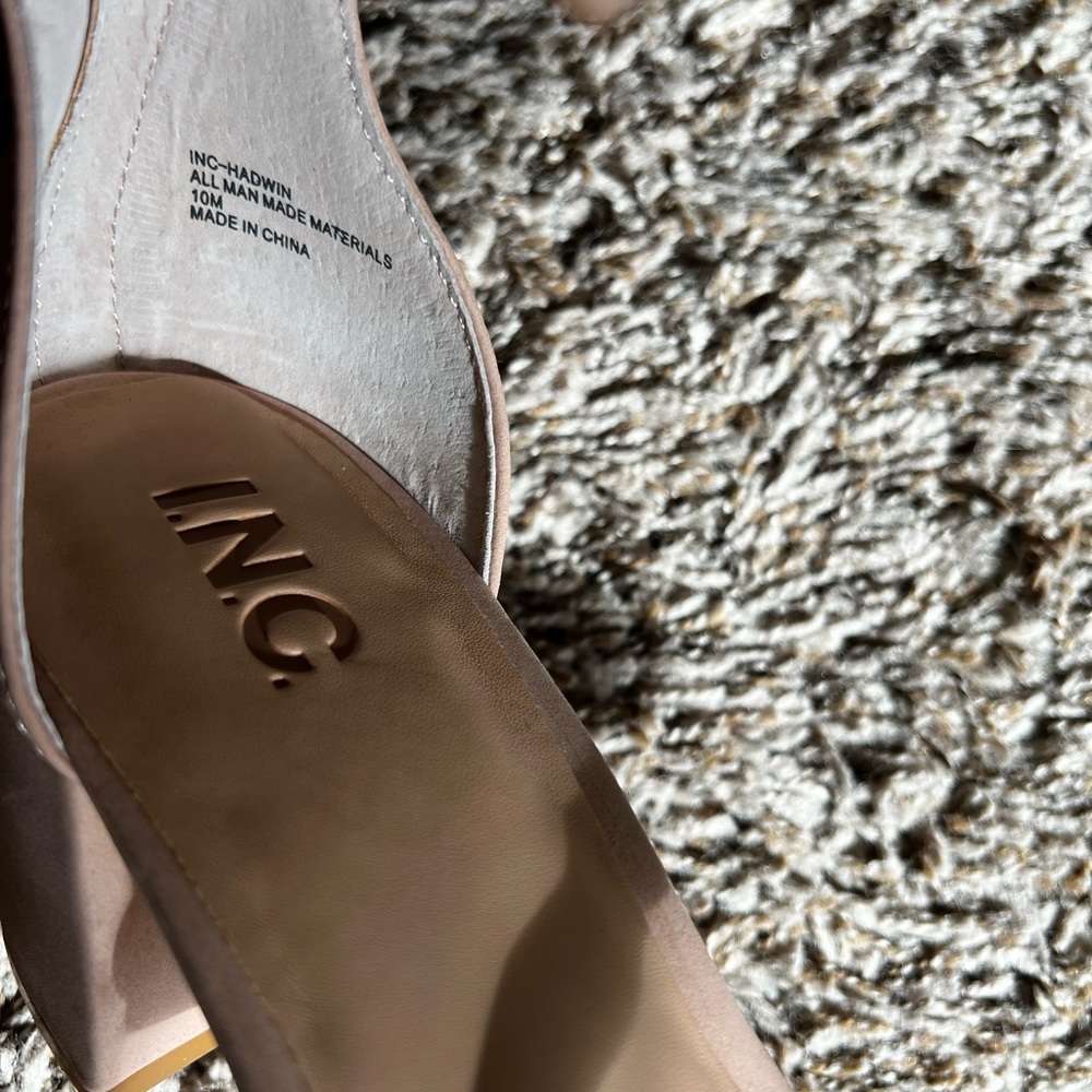 Tan wedding shoe - Picture 3 of 5